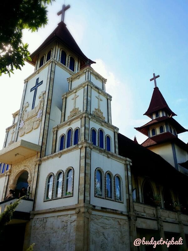 budgetripbali's tweet photo. Happy easter day!

Salah satu gereja di desa Dalung-Canggu yang sedang memperingati hari paskah.

#Bali http://t.co/zk4EgYrt1x