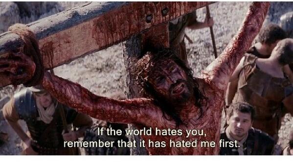 PaulAndreSalas's tweet photo. A naked girl can get 50 retweets but how many can Jesus get? Retweet if you love him http://t.co/G1X2rS5YI9