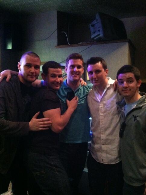 MarkWickware's tweet photo. A few guys missing but this is the crew of old. #growinup http://t.co/sDUUJApFC3