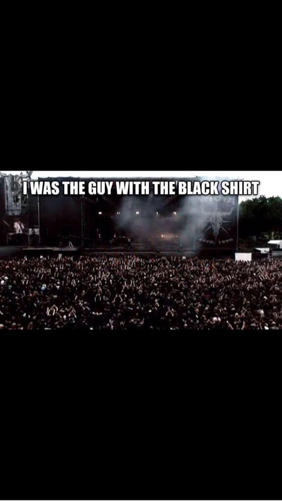 moshingfandom's tweet image. 