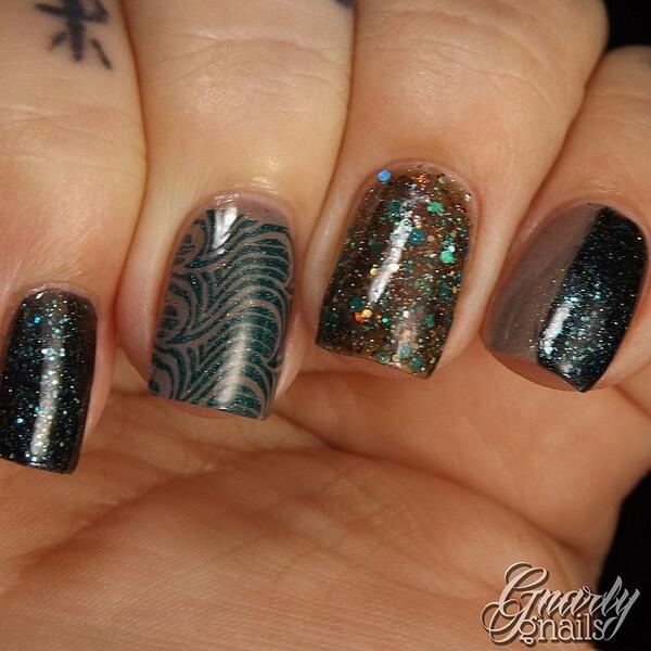 DARKSIDEnails's tweet photo. 3 untried indies used for today's Neverending Pile Challenge #tgpnpc #literarylacquers #contrarypolish #mytenfrie... http://t.co/glrg0tMV3p