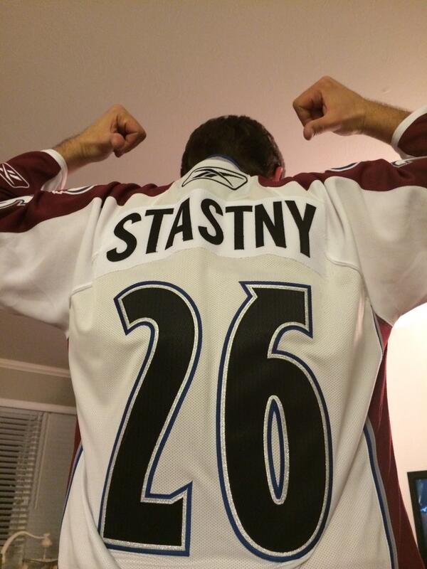 bryanbsawyer's tweet photo. Changed jersey at the beginning of the 3rd #itsonlycrazyifitdoesntwork @Avalanche http://t.co/BhFjL5W2ex