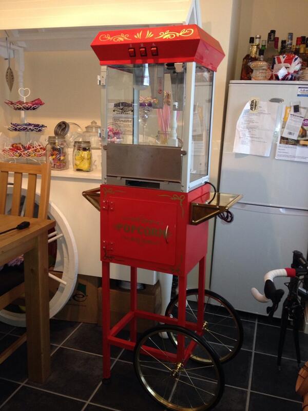 OccasionCarts's tweet image. New arrival to the team!!! Popcorn heaven!! Have this for your sweet occasion!