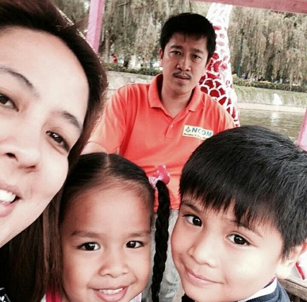 RaikkoMateo's tweet photo. With My Family Last Last Morning while at the burnham park "@raikko_mateo" http://t.co/MBvpUSnJFJ