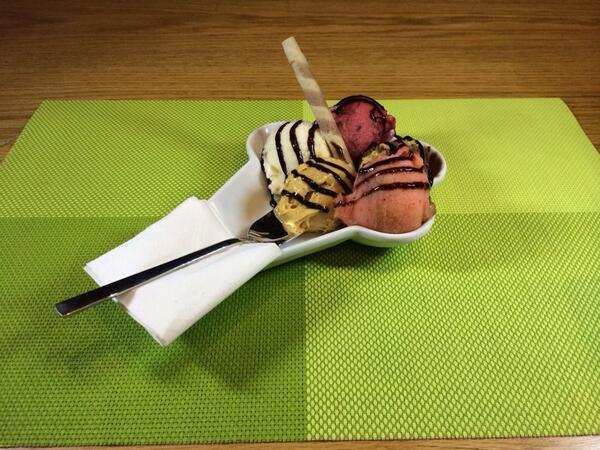 tabiki olmazsa olmaz dondurmalarımız...