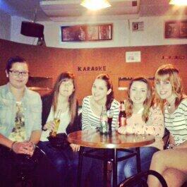 esteeeer's tweet photo. Os quiero mucho chicas!! http://t.co/MzTq85TOmc