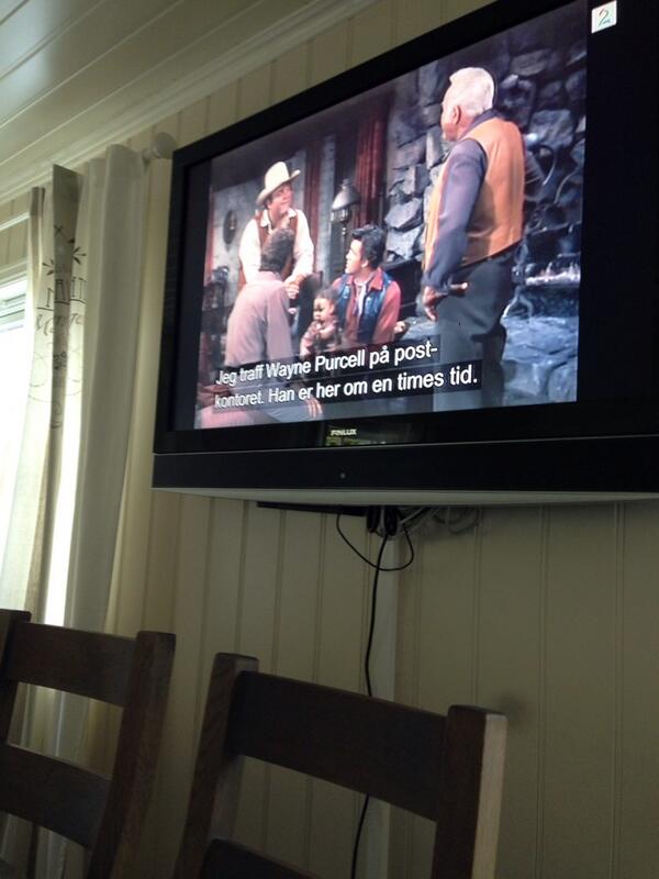 FischerMagnus's tweet image. Bonanza på en fredag er klasse. Cartwrights lever som oss Fischers på Abildsø. Fin gjeng