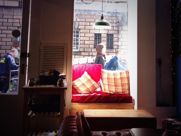 jimenamazzucco's tweet photo. @ZebraEd Good Morning everybody!! #Edinburgh http://t.co/OHciUrMQF9