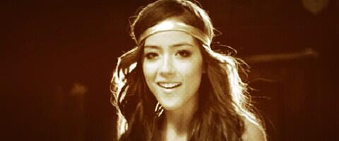 BleFloga's tweet image. Happy birthday to my BFF @DisruptiveCharm! #ItsChloesBirthdaySoIllMakeItSkyesBirtjdayUntilWeKnowWhenSheWasBorn