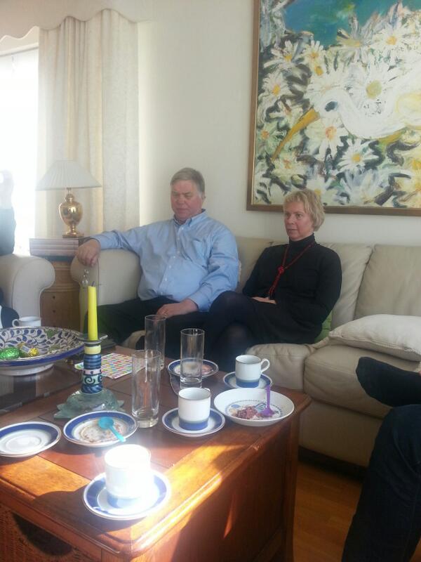 <a href="/flosikrist/">Flosi Kristjansson</a> Spjall á Unnarbraut #einimelur