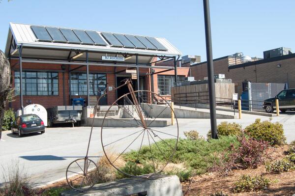 CBCaine's tweet image. Check out what DT #Spartanburg has to offer in our #CommunityCompass buff.ly/1kInEvs