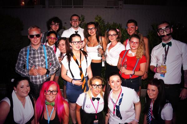 PlayaWayPaula's tweet photo. Me and team #skoolDisco http://t.co/3F5Uunl6Ao