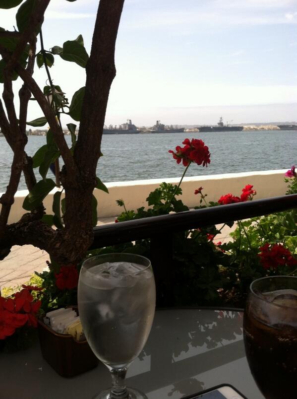 jfiamingo's tweet photo. My view from lunch http://t.co/XUbF0nujLH