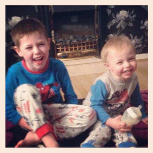 EmB001's tweet image. 