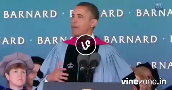 vine_zone's tweet image. Popped a Molly I'm sweatin ;) vinezone.in/v/390