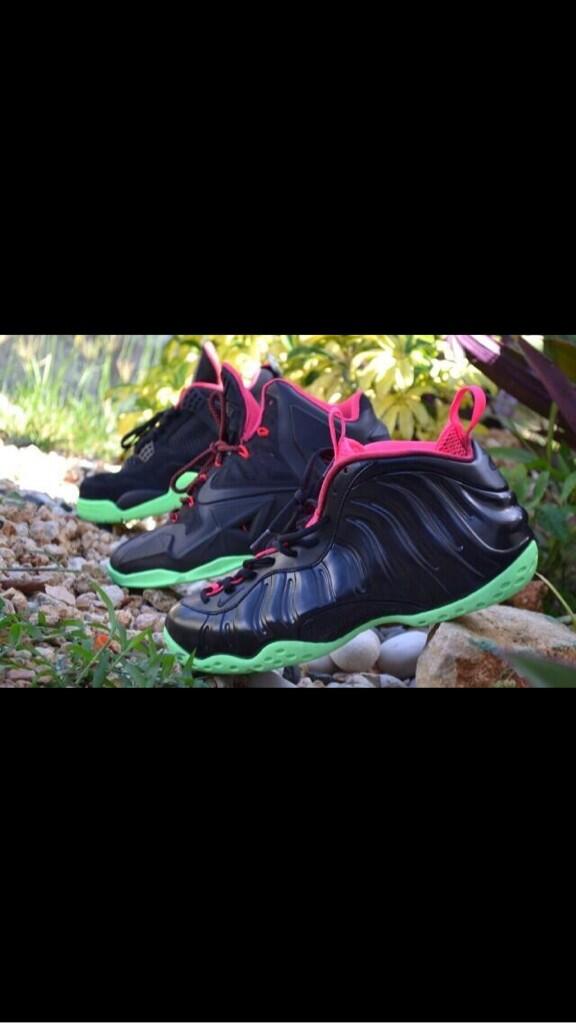 daviedoodle1's tweet photo. @Amazing_Kicks @brendonfisher15 🔥 http://t.co/WvO43SwtW4