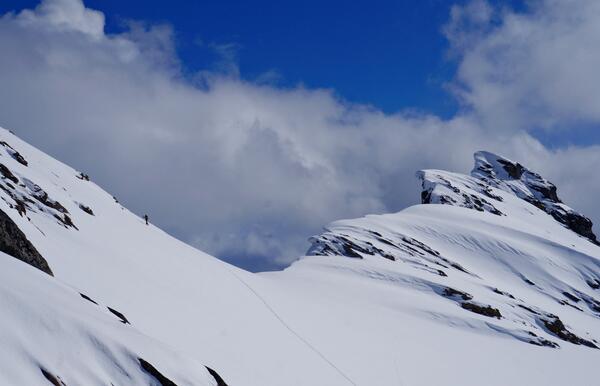 Shrouded in clouds hope lying low we were given some light and got a chance to explore Mt. Kimmel -N. Cariboos.