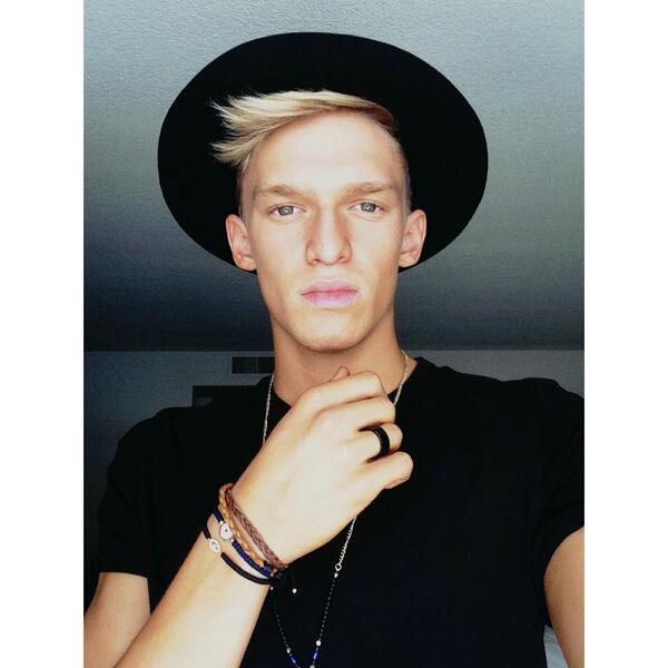 CodySimpson's tweet photo. DESERT BOY. And so the weekend begins.. http://t.co/sp7uG0AIbq