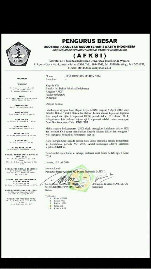 MedicalSecret's tweet image. Yang atas yg "berantem", yg bawah yg jadi "korban"