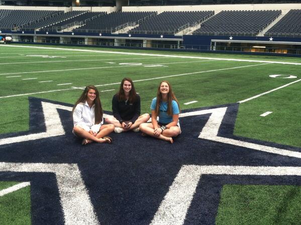LizzyFowlerr's tweet image. Dallas Cowboy's Stadium #ILoveDallas