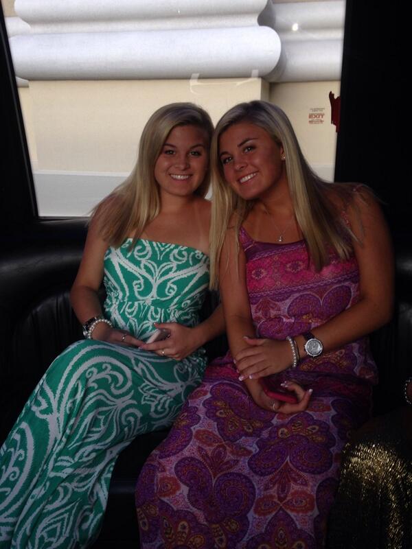 bridgitdaly's tweet image. My beautiful girls#partybusvegas#rehersaldinner