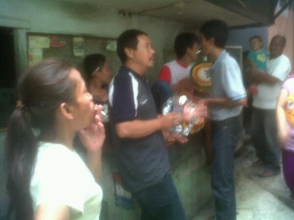 Kacrut ajig haha. Marawis Gg.surareja #RT3sarap  nu make kecrek rada k betrik otak'a <a href="/reviangani/">reffian Gani</a>  <a href="/kikitooth/">Kiki Sakti</a>