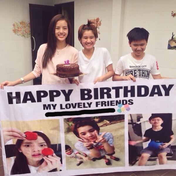 ขอบคุณนะเพื่อนพ้องทุกคนนน ❤️😚 love u to my lovely friends 💕