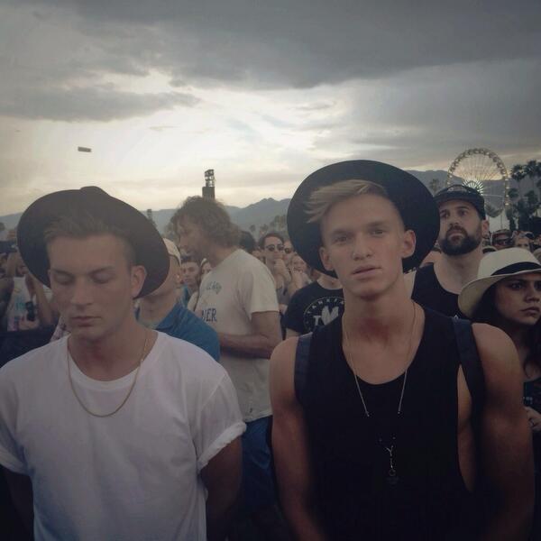 CodySimpson's tweet image. out in that crowd @jstir