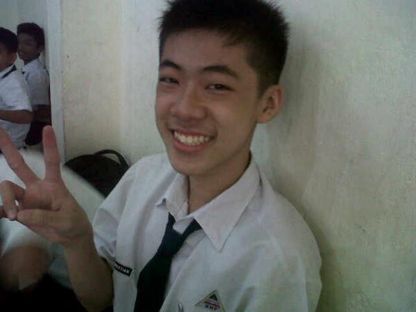 VIIA_KK's tweet image. Micho :) #7amazing