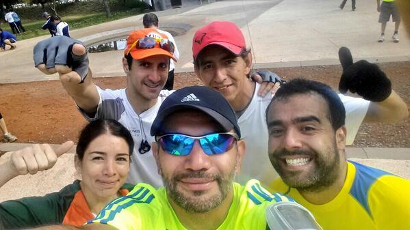 jcobarba's tweet photo. @ale2376 @mpimentel74 Saludos de @YazLopez @Nainml @PCapeto @RUBDESIGN2010 en @JardinArtePue #Puebla #BostonMarathon http://t.co/7FHWD9iaOr
