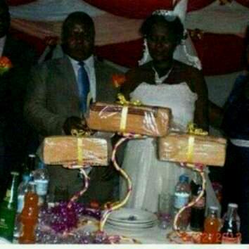 EmperorWellen's tweet image. #AfricaProblems