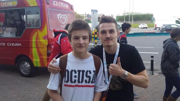 Met this fan an hour ago