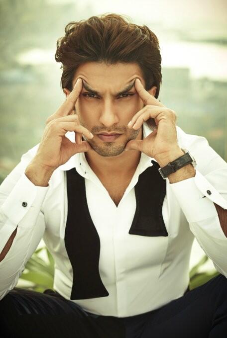 _ashTag__'s tweet photo. @i_Ranveersingh 😍no words. Every photo from this shoot was just perf👌 @NoblesseIndia http://t.co/54ohk8Cnab