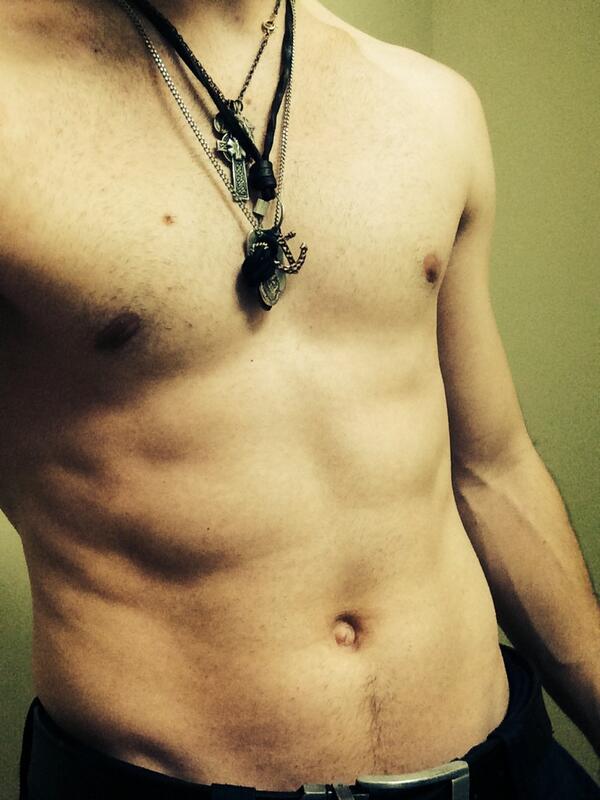 FitAllegiant's tweet image. Some picslips for you! Any comments? Criticism? Advice?@wearefitfam #picslip #abslip #backslip