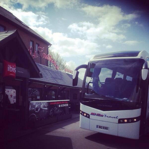 MilKenTravel's tweet photo. One of the big buses parked up in Brussels #big9310 http://t.co/qhoKB13KXf