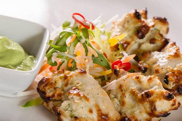 ChorBizarreUK's tweet photo. 'Gazab Ka Tikka'-Try our delicious chicken tikka prepared in a unique marinade of cheese &amp; cream #ChorBizarre #London http://t.co/jA0LZxqhXP
