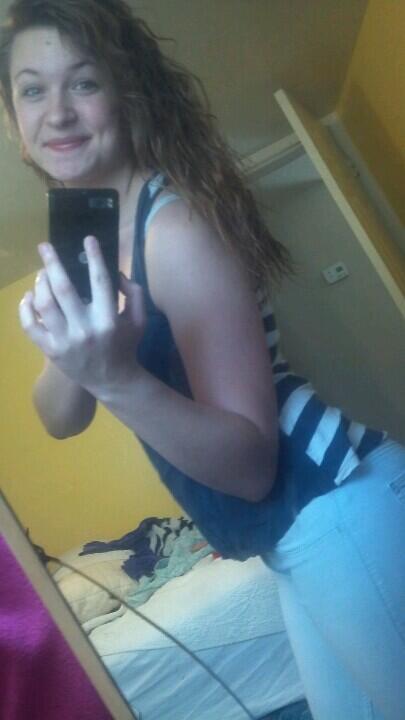 Haley_Nicole18's tweet photo. So ready for this rain to go away ): http://t.co/CsKURKAzJU