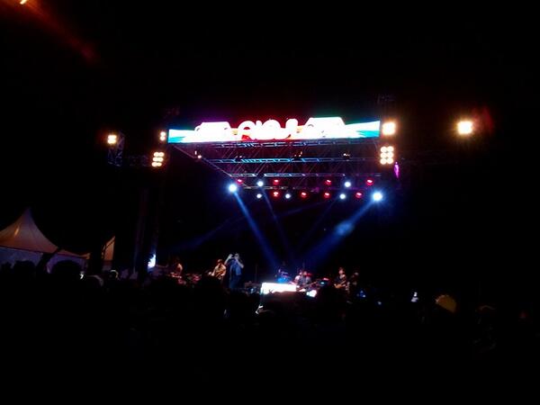 DD_DANDI's tweet photo. @nidji @NHMakassar http://t.co/YjfSVFtjsH