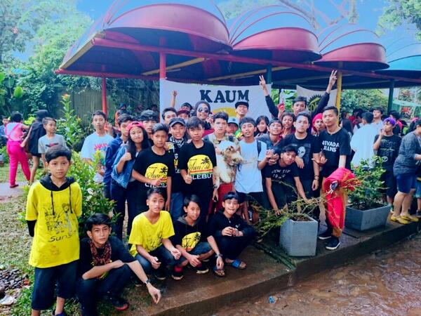 SUNSET_JAKARTA's tweet photo. @sunsetSUMSEL @sunset_beksel @KaumsunsetMKS @Official_KSB , kaum sukabumi dan Kaum bogor #SalamKaum (2/2) http://t.co/br5xKdkLzo
