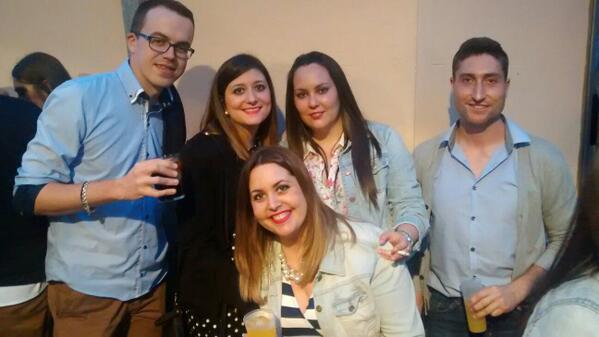 manolin_n's tweet photo. Sábado santo magno con @mariadelmarrios  @_estradarocio_ @_miriam_chispi http://t.co/Og6slJVNz4