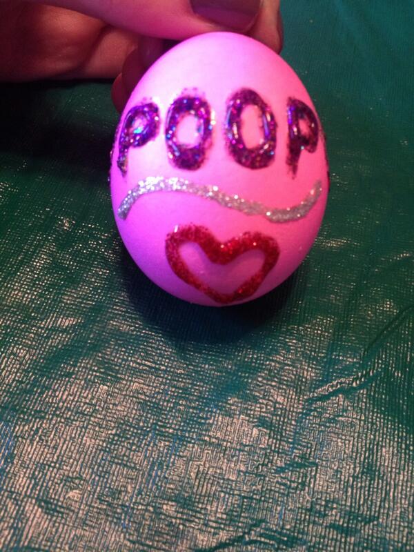 emichrs's tweet image. Easter egg dying 2014 #poop