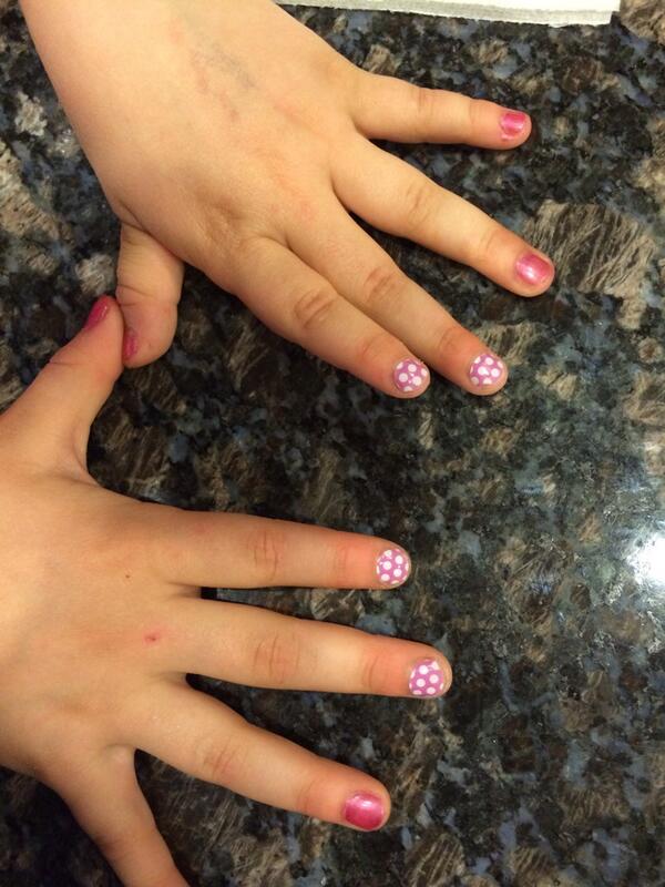 Rambunctiouskid's tweet photo. This was my awesome #fridaynight with 2 of my adorable girls!  http://t.co/przxuFjoIg http://t.co/XauXlggS9u