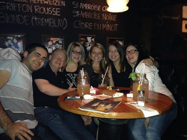 jonathanrm22's tweet photo. Quel belle soirée hier à la distillerie ! http://t.co/L4tl4fOXHg