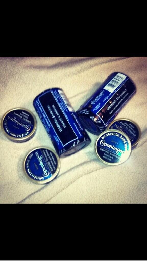 ElonTakesDC's tweet photo. Cope mint giveaway:
Must follow us
Must RT this
Must be American as shit.
10 winners will be DM'd at 1,500 RTs

#TDM http://t.co/M2Lb5o4voP