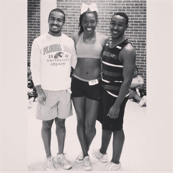 justcallme_ev's tweet image. RIP tryouts 🔫 #WeKilledIt #famucheer 🎀🐍👌