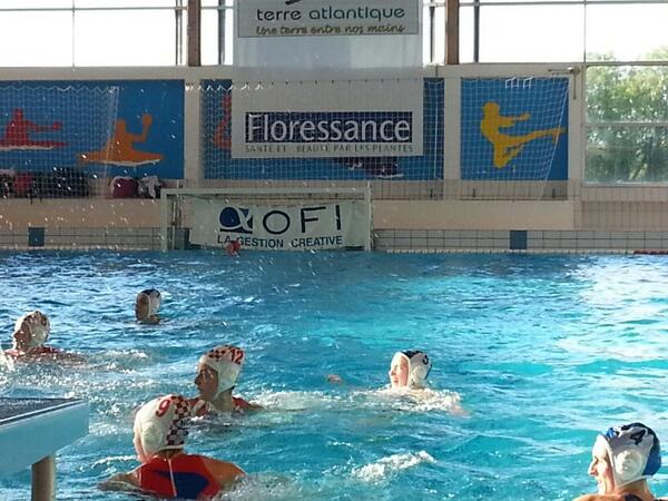 OSdelinfo17's tweet image. Waterpolo . De mi - finale Nca #saintjeandangely 2-5 Lille à la pause.#proAdames