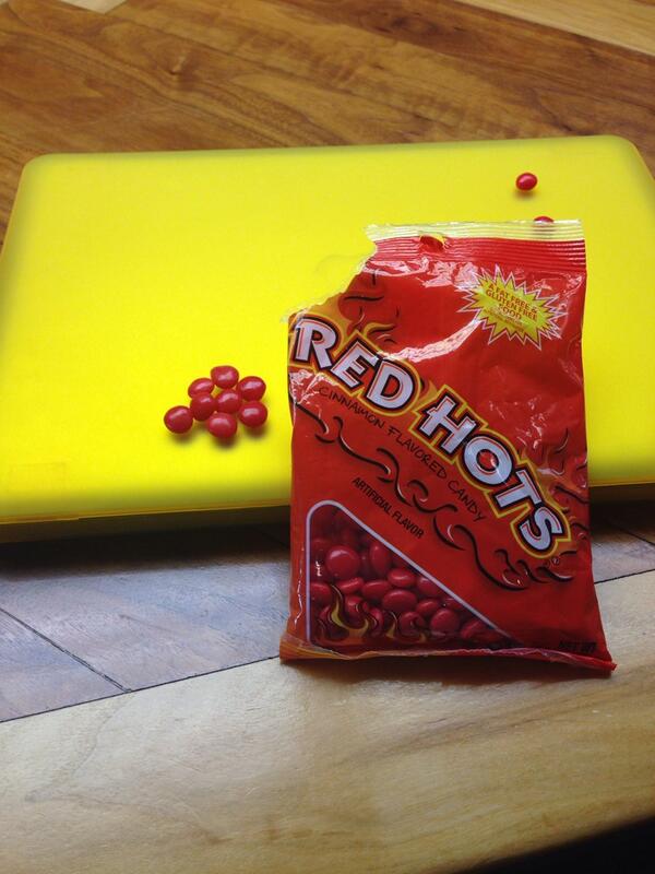 SimoneRoss tweet media