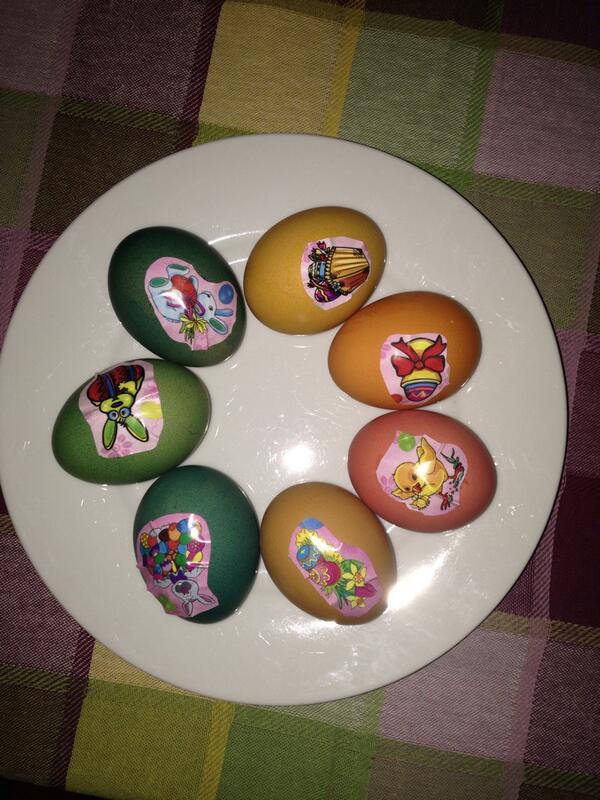 FitSalesGirl's tweet image. Easter egg time! #easter #colouredeggs #eggfight
