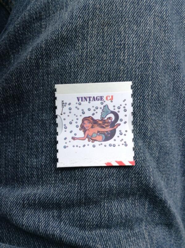 I got a surprise for <a href="/SierrahJordan/">sisi</a> out of a box of cracker jacks....#tattoo