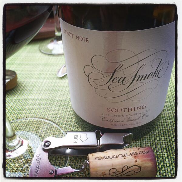 anthonygiglio's tweet photo. Pinot Parade Continues! #SeaSmoke 09 #PinotNoir #Southing #SantaRitaHills #California "California Grand Cru" #wine http://t.co/3OL2hTn8M6